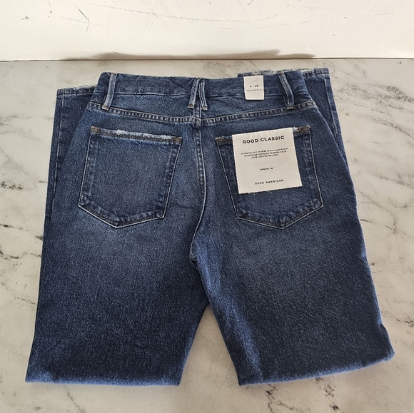 Good American Good Classic Blue Skinnyish Fit Jeans 26 NWT - Picture 4 of 8